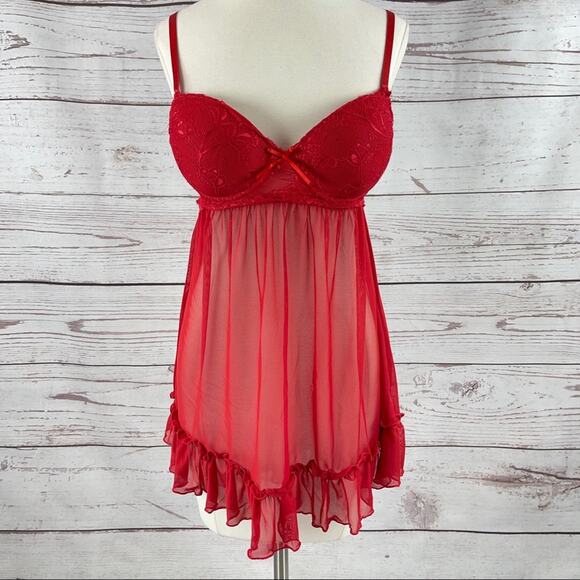 Red lace negligee with push up bra - Picture 1 of 11